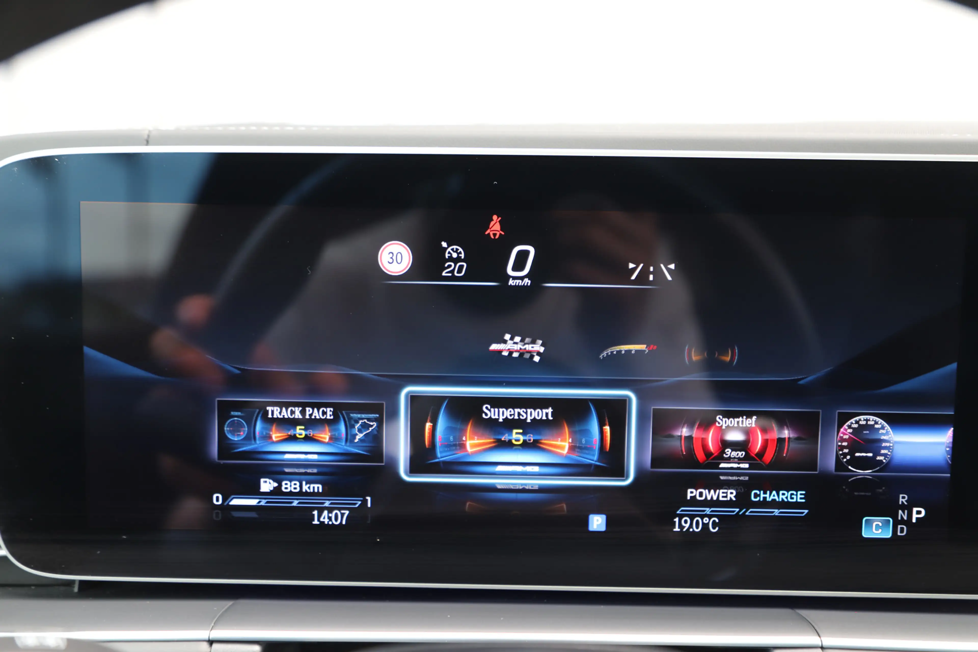 Mercedes-Benz GLS 63 AMG 4MATIC+ | 612PK | Massage | Head-up | Luchtvering — photo 43