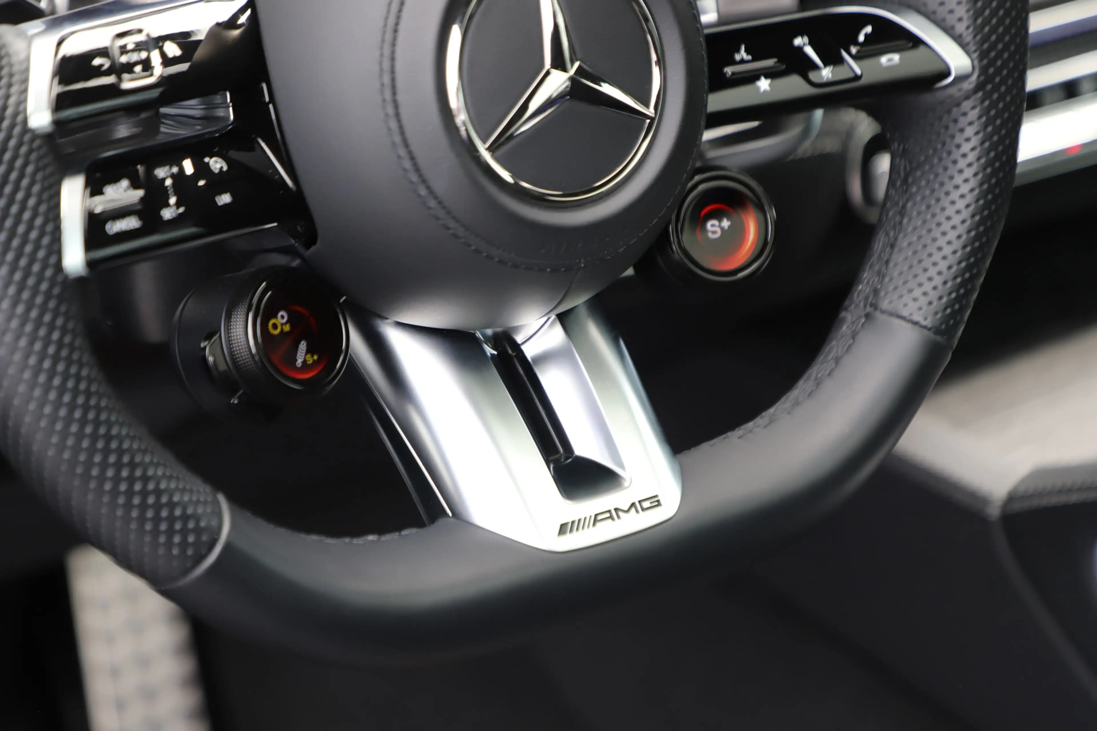 Mercedes-Benz GLS 63 AMG 4MATIC+ | 612PK | Massage | Head-up | Luchtvering — photo 27