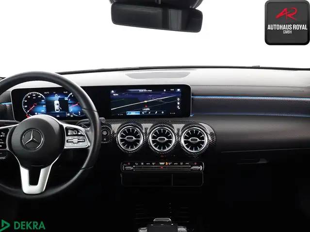 Mercedes-Benz A-Class view 9