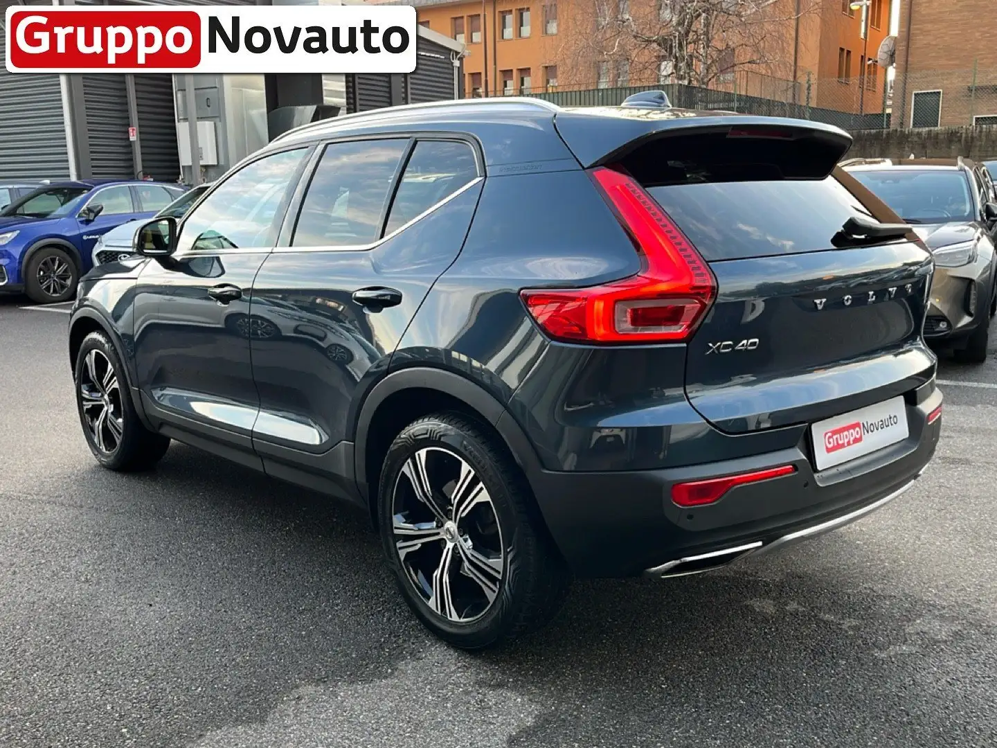 Volvo XC40 XC40 T4 Geartronic Inscription Blau - 2