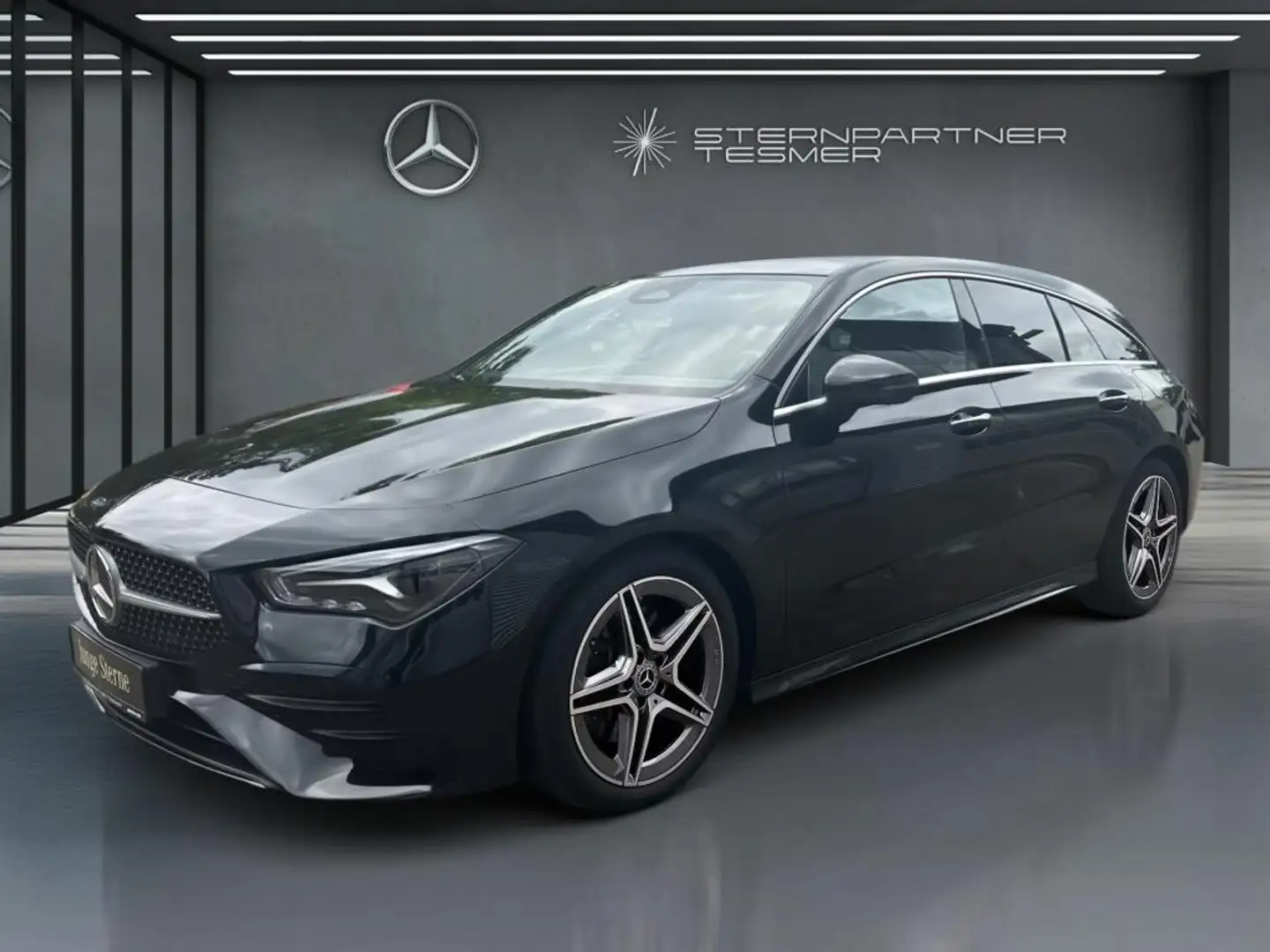 Mercedes-Benz CLA 200 d SB AMG+LED+EASY-P+PANO+360°+SzHz+TOTW Zwart - 2