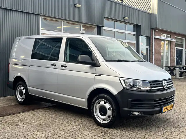 Volkswagen T6 Transporter 2.0 TSI L1H1 Automaat Benzine /CNG Dubbele Schuifd
