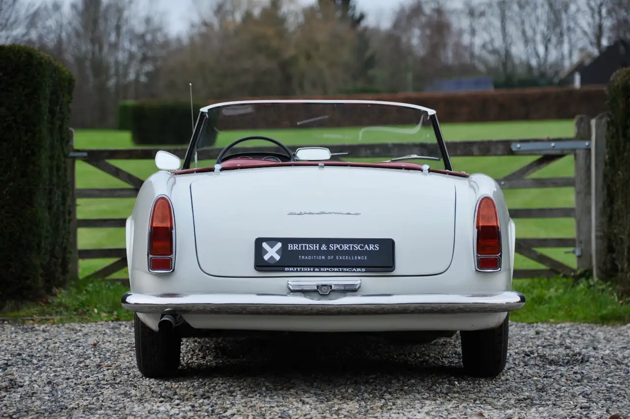 Alfa Romeo 2000 Spider, foto 4