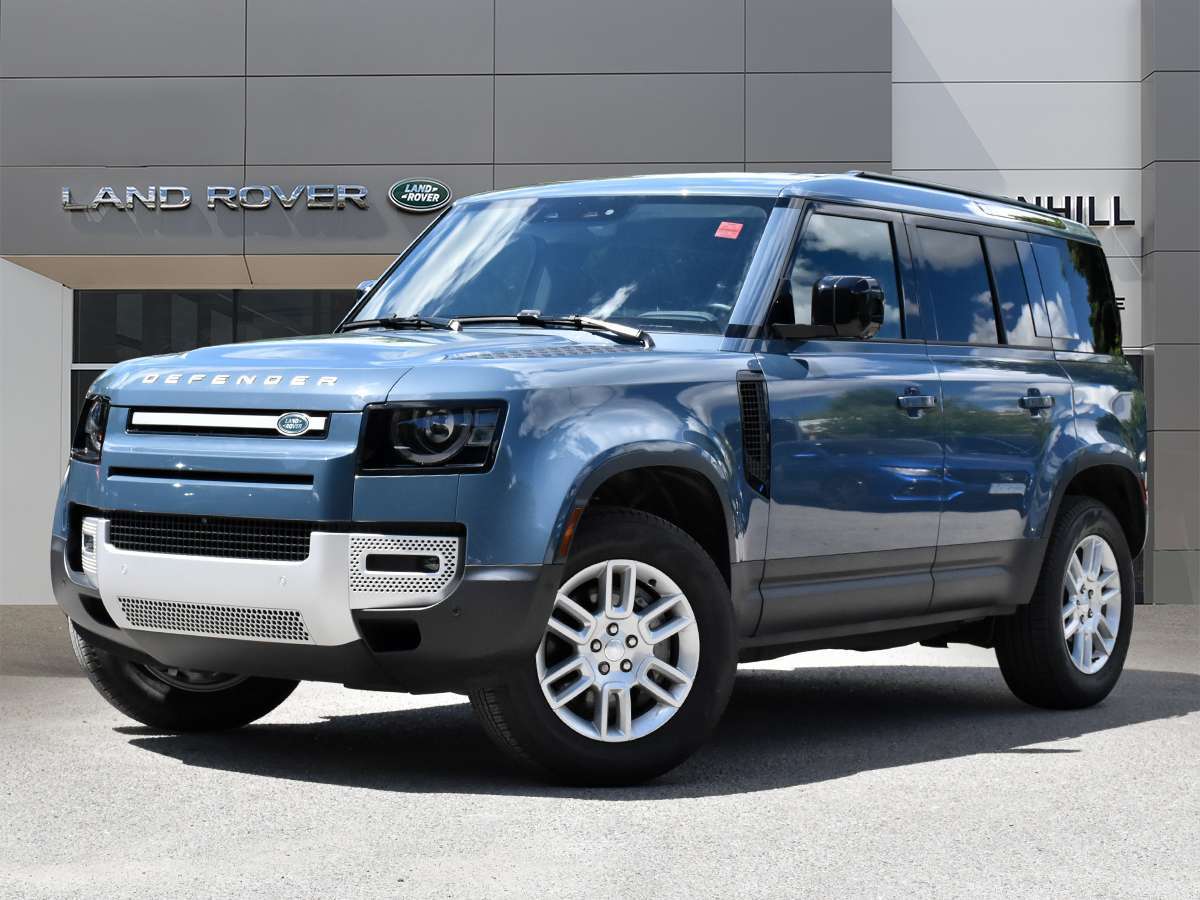 2025 Land Rover Defender 110 P300 S LOW KM!! NO ACCIDENTS!!
