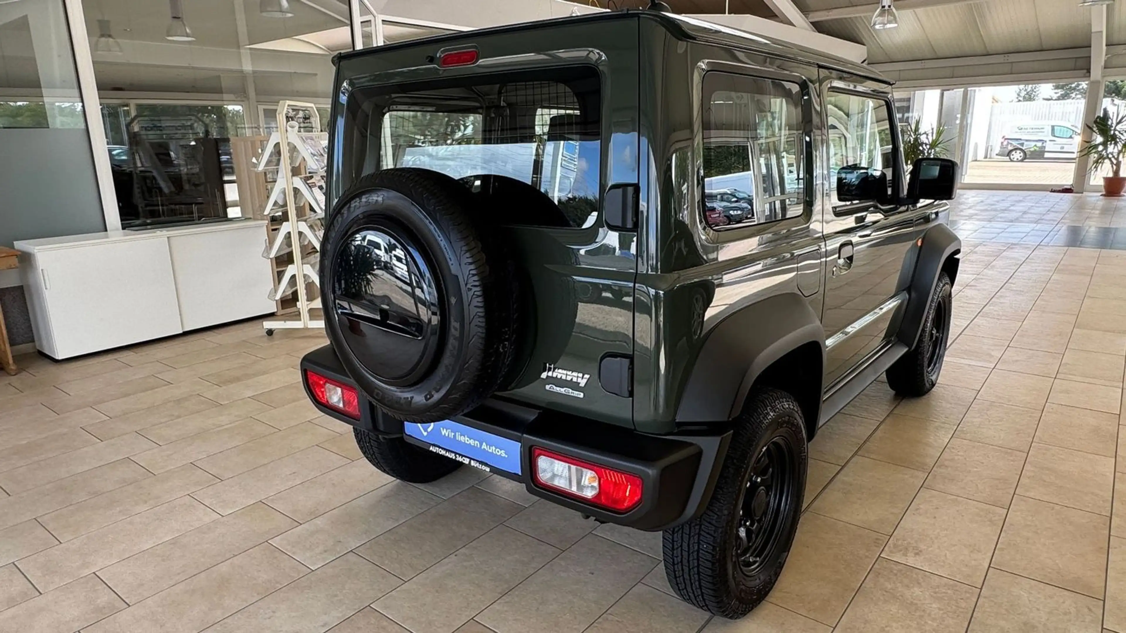 Suzuki Jimny Comfort 4x4/Klima/Sitzheizung/wenig Km — photo 9