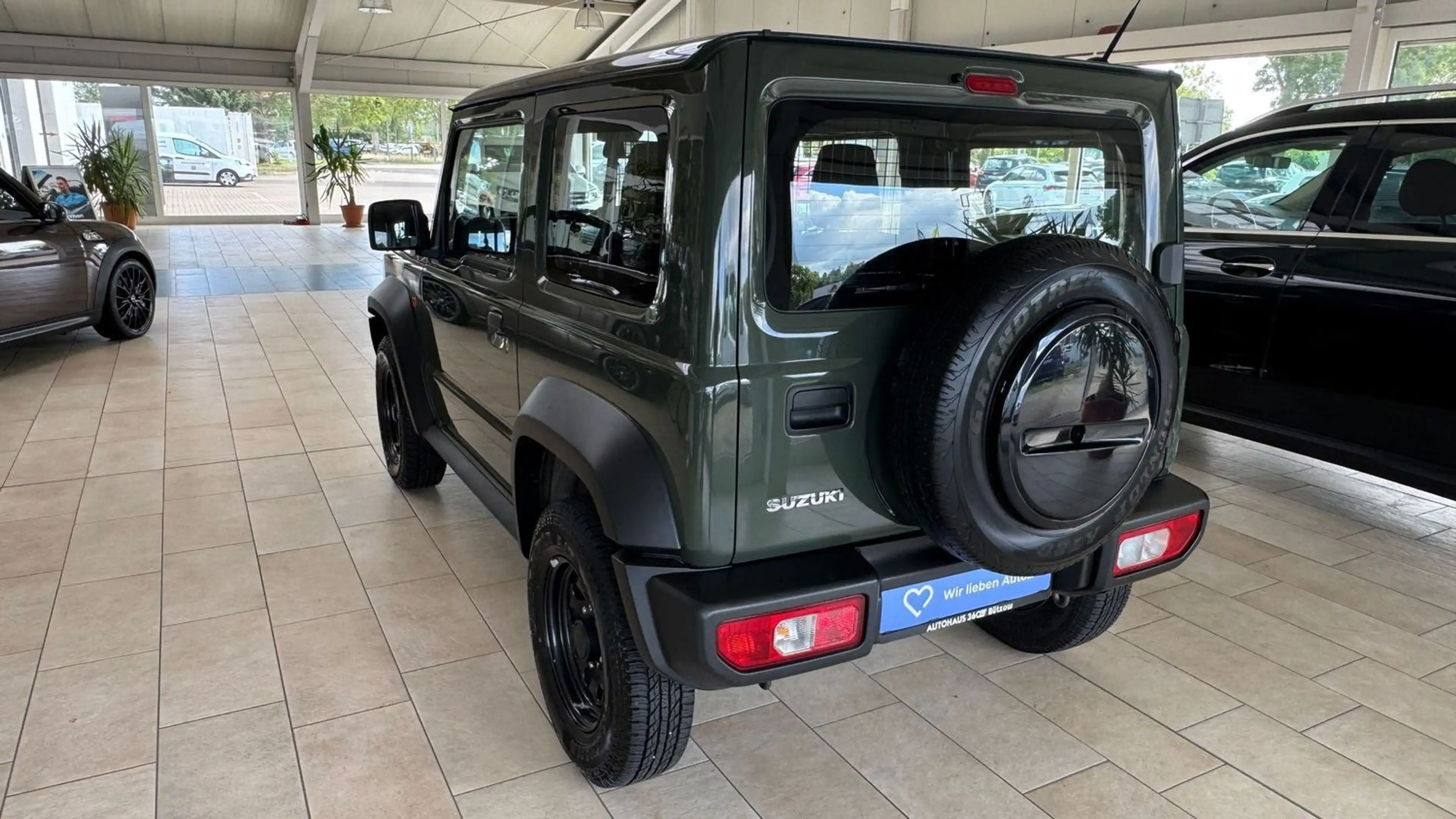 Suzuki Jimny Comfort 4x4/Klima/Sitzheizung/wenig Km — photo 6