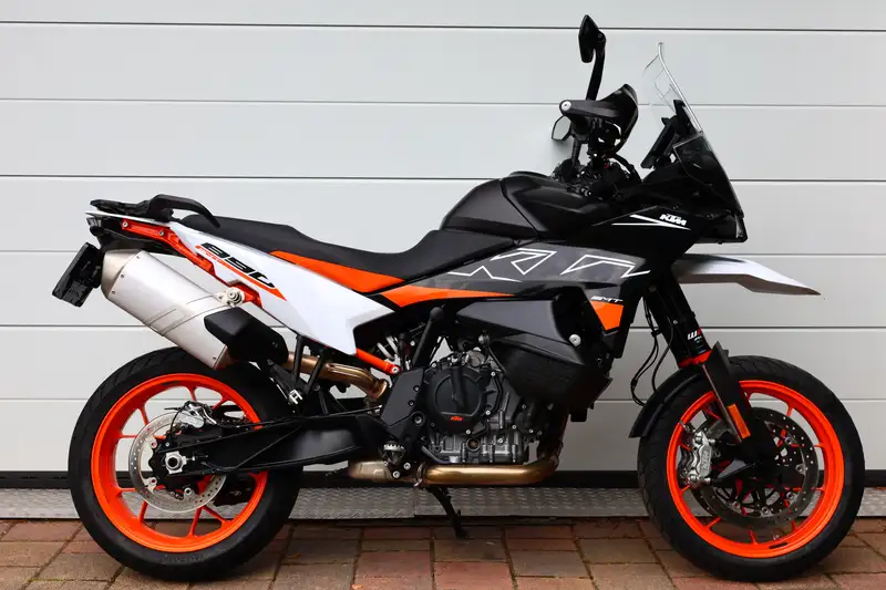KTM 890 SMT