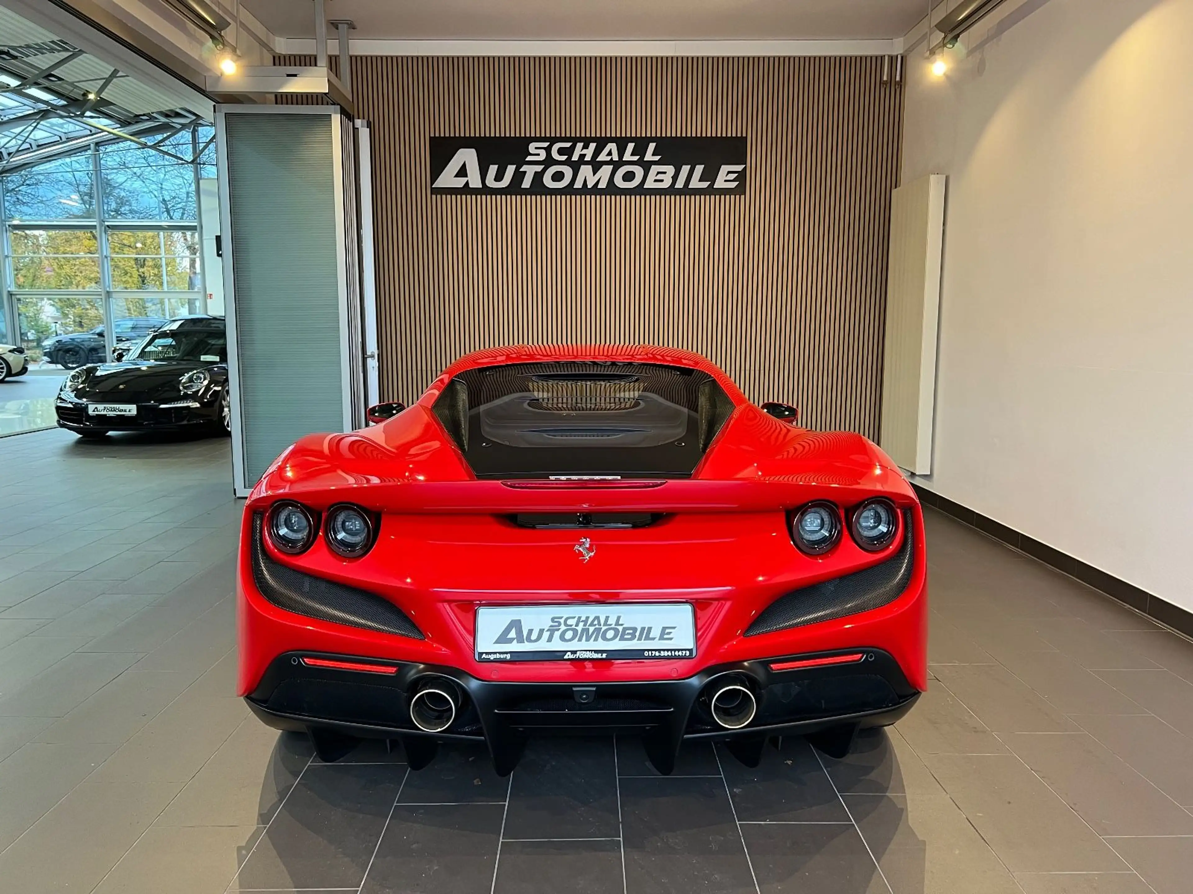 Ferrari F8 Tributo LIFT/APPLE/DISPLAY/GARANTIE/CAMERA — photo 7