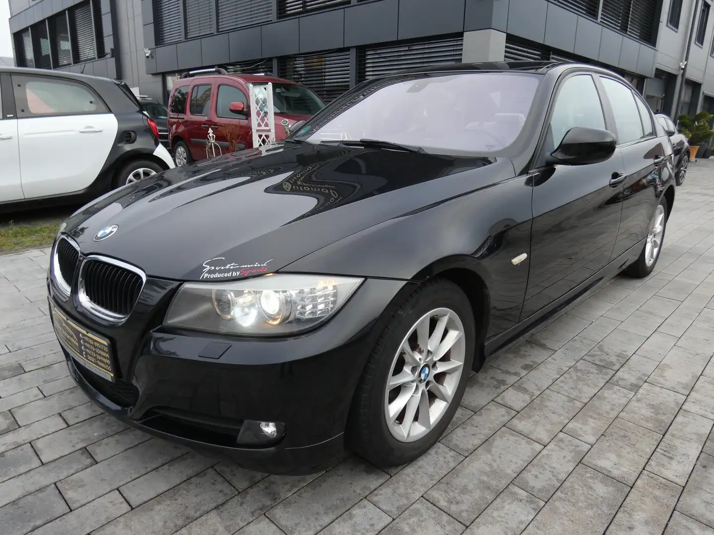 BMW 318 318i Sehr guter Zustand; Neue Tüv- Neue Reifen Schwarz - 2