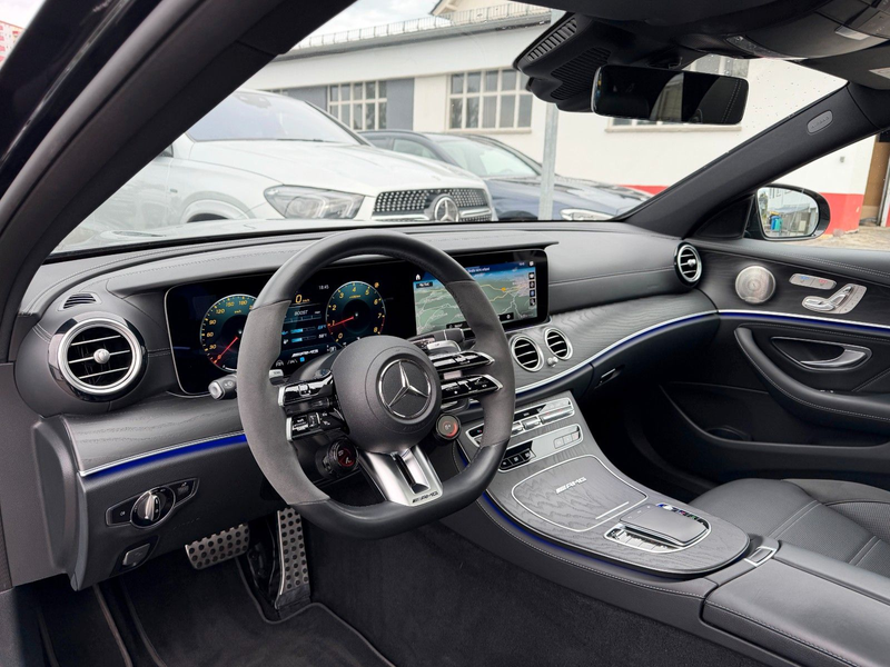 Mercedes-Benz E 63 AMG E 63 S AMG 4M+ PANO*AHK*DISTR+*360°*Massage*HUD — photo 2