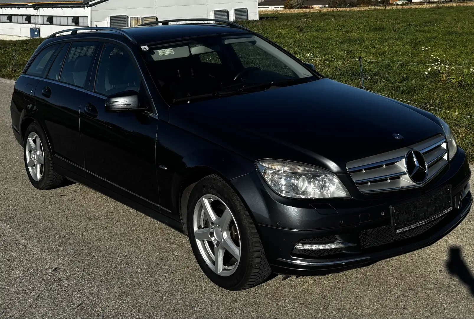 Mercedes-Benz C 250 T Elegance BlueEfficiency 4MATIC CDI Aut. - 2