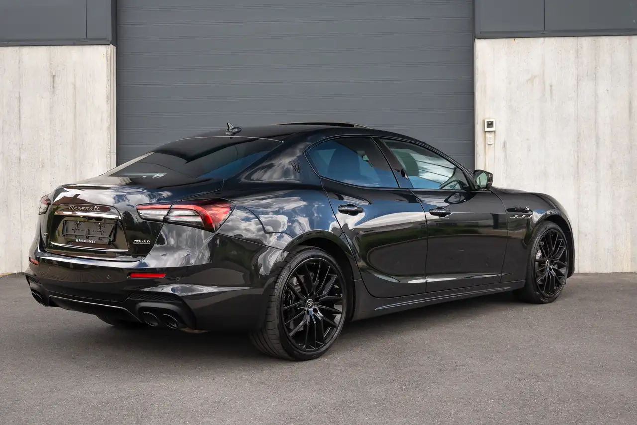 Maserati Ghibli 2023