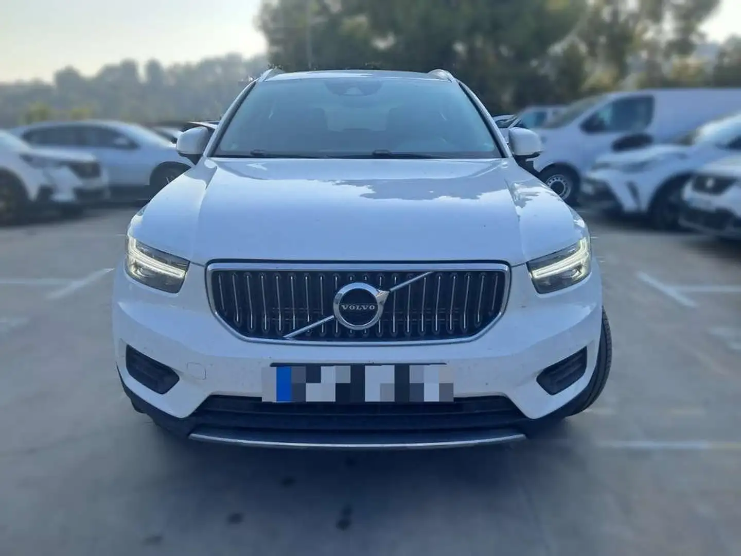 Volvo XC40 1.5 T4 Twin Recharge Inscription Ex Auto Blanco - 1