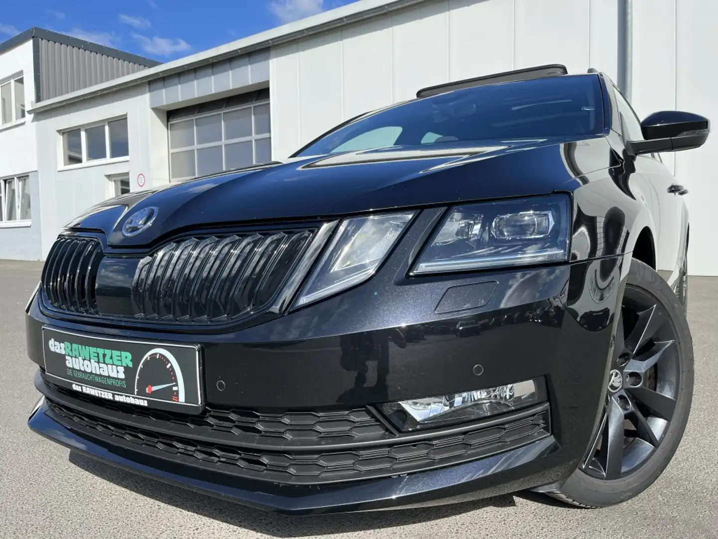 Skoda Octavia Combi 2.0 TDI DSG Ambition Sport 138€ m. 20% Anz Nero - 1