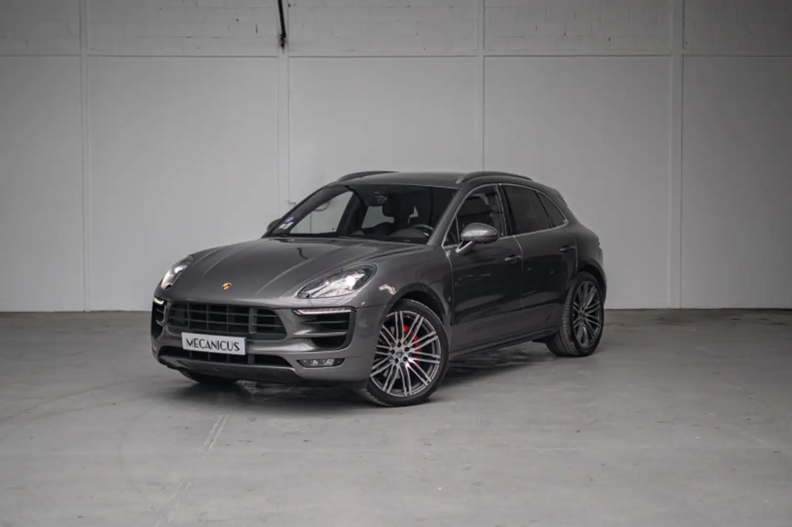 Porsche Macan (95B) Turbo *Gris Agate \u0026 Cuir Cocoa* Grau - 2