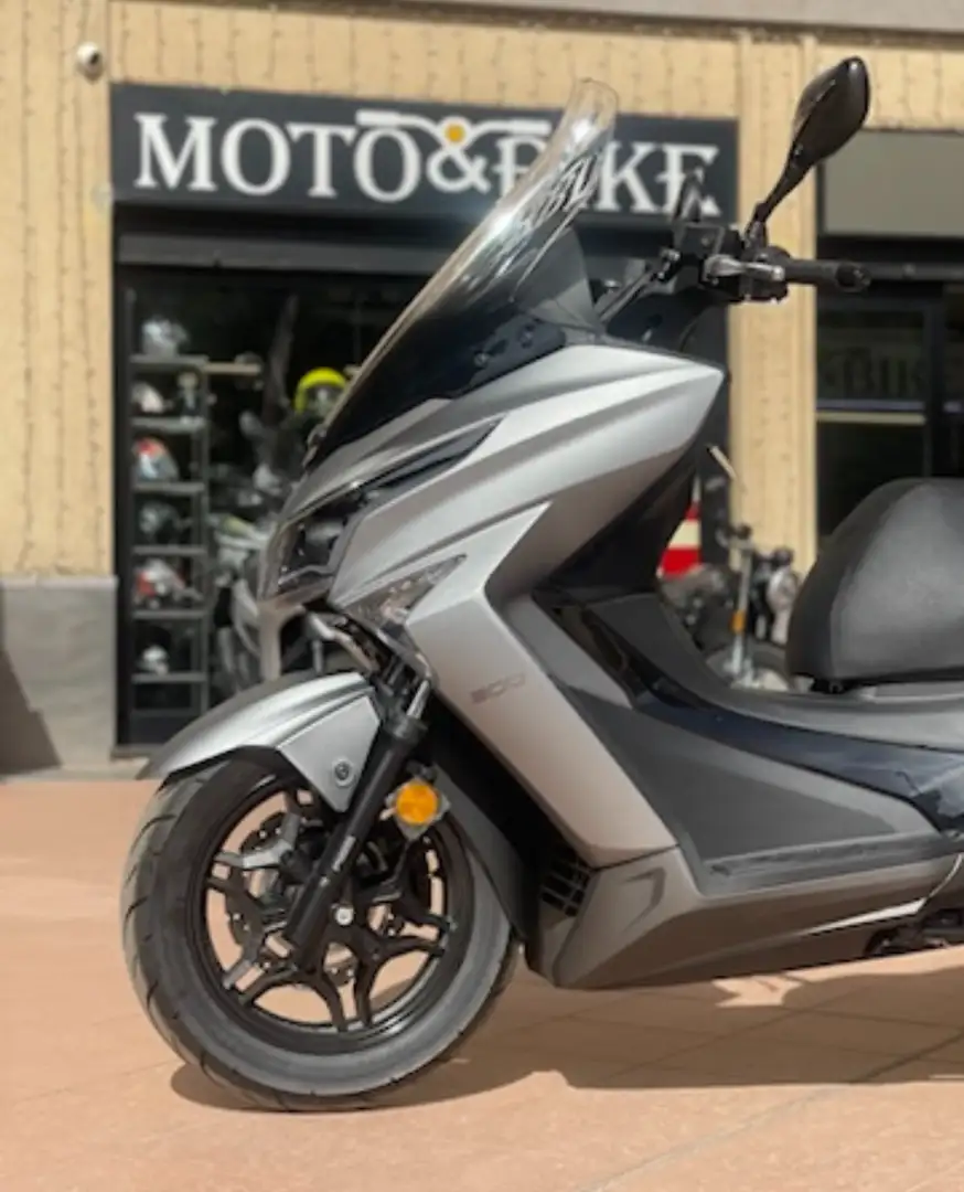 Kymco X-Town 300 - 2