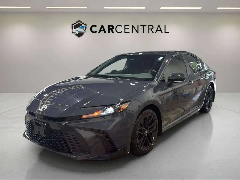 2025 Toyota Camry Sedan