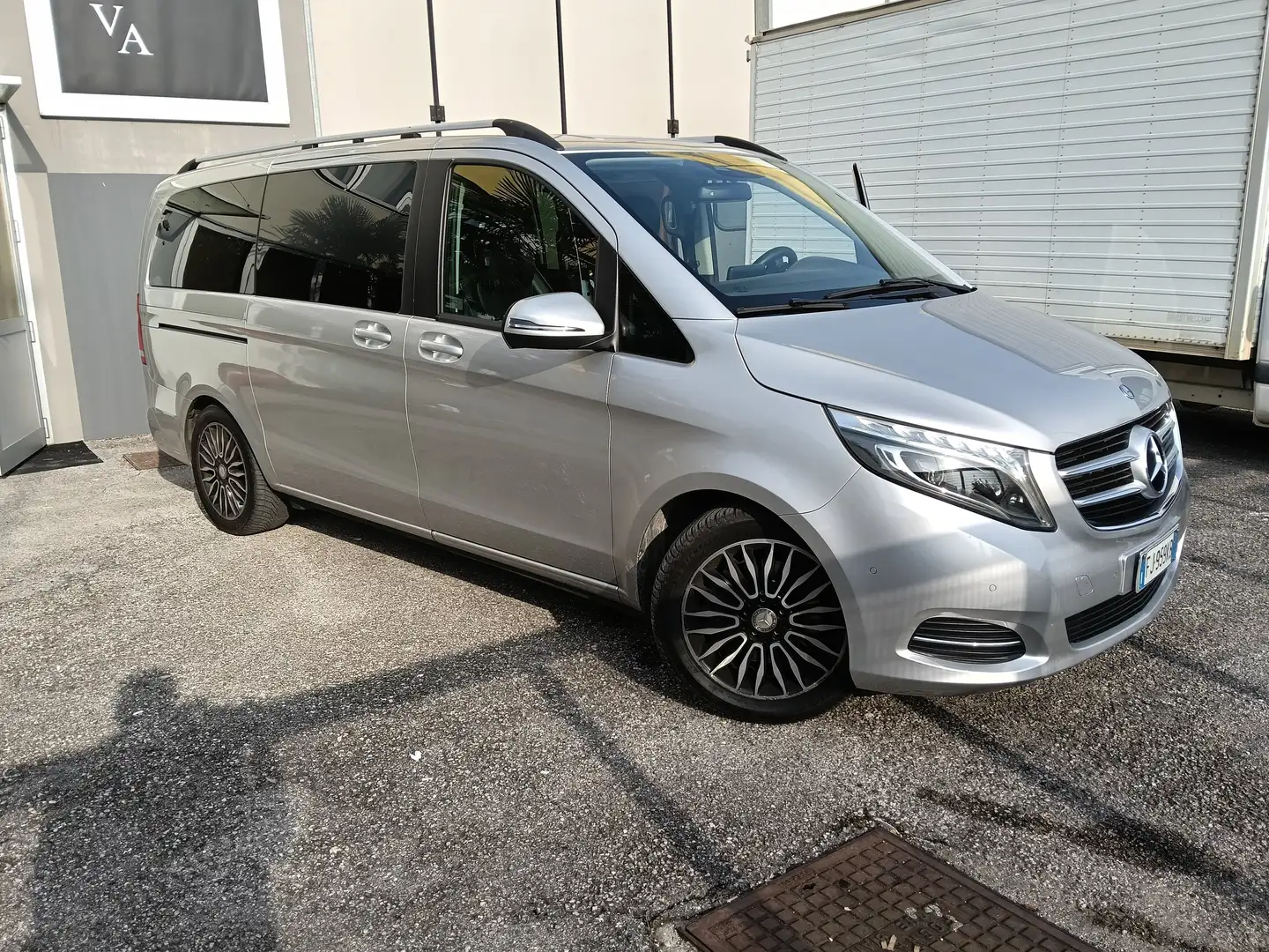 Mercedes-Benz V Classe V - W447 2014 250 d (cdi bt) Premium L auto Argintiu - 2
