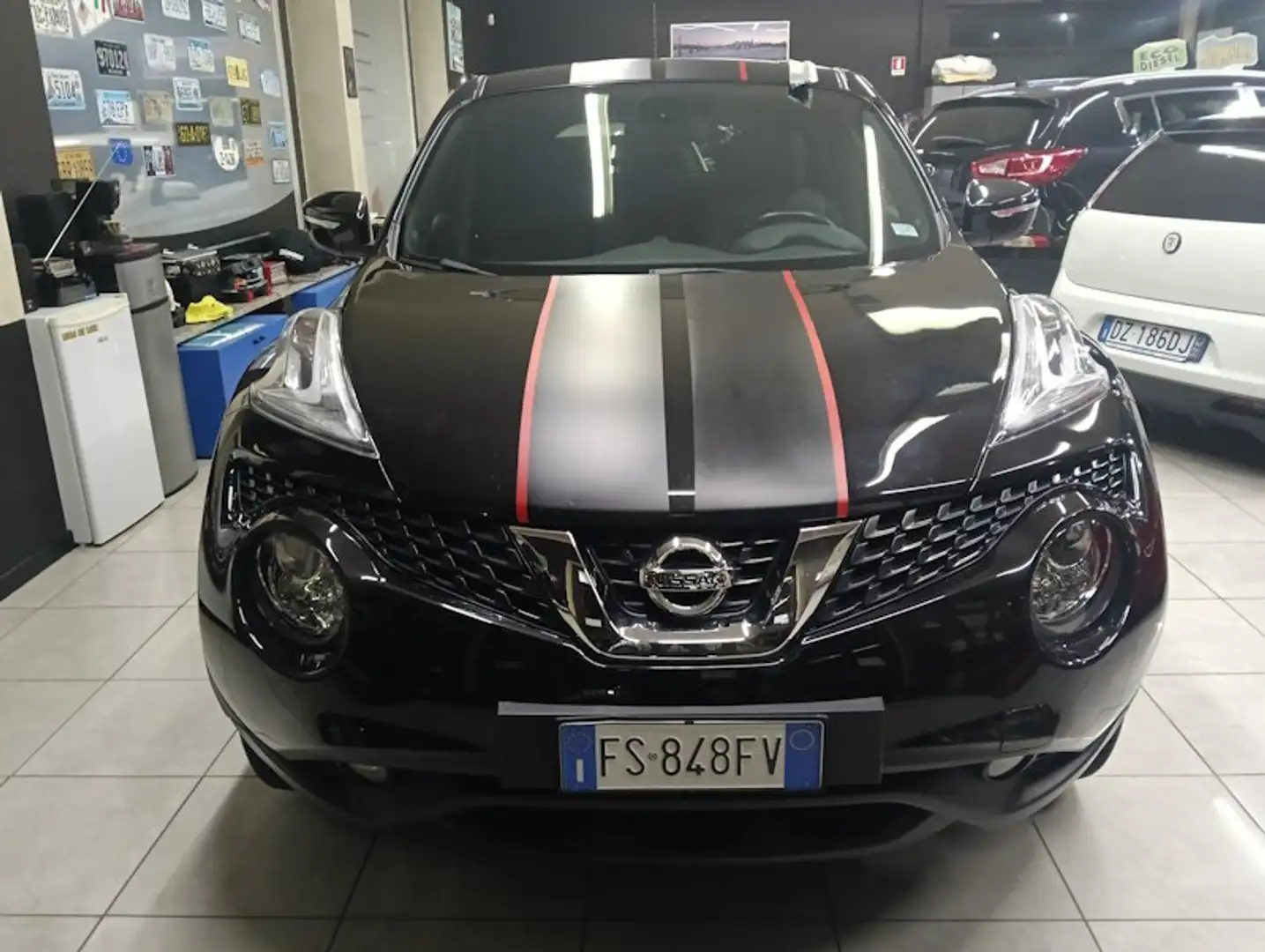 Nissan Juke Juke I 2015 1.6 Acenta 117cv cvt E6 Nero - 2