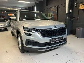 SKODA KODIAQ **7PL** BOITE AUTO** VERSION AMBITION** 12 MOIS DE GARANTIE