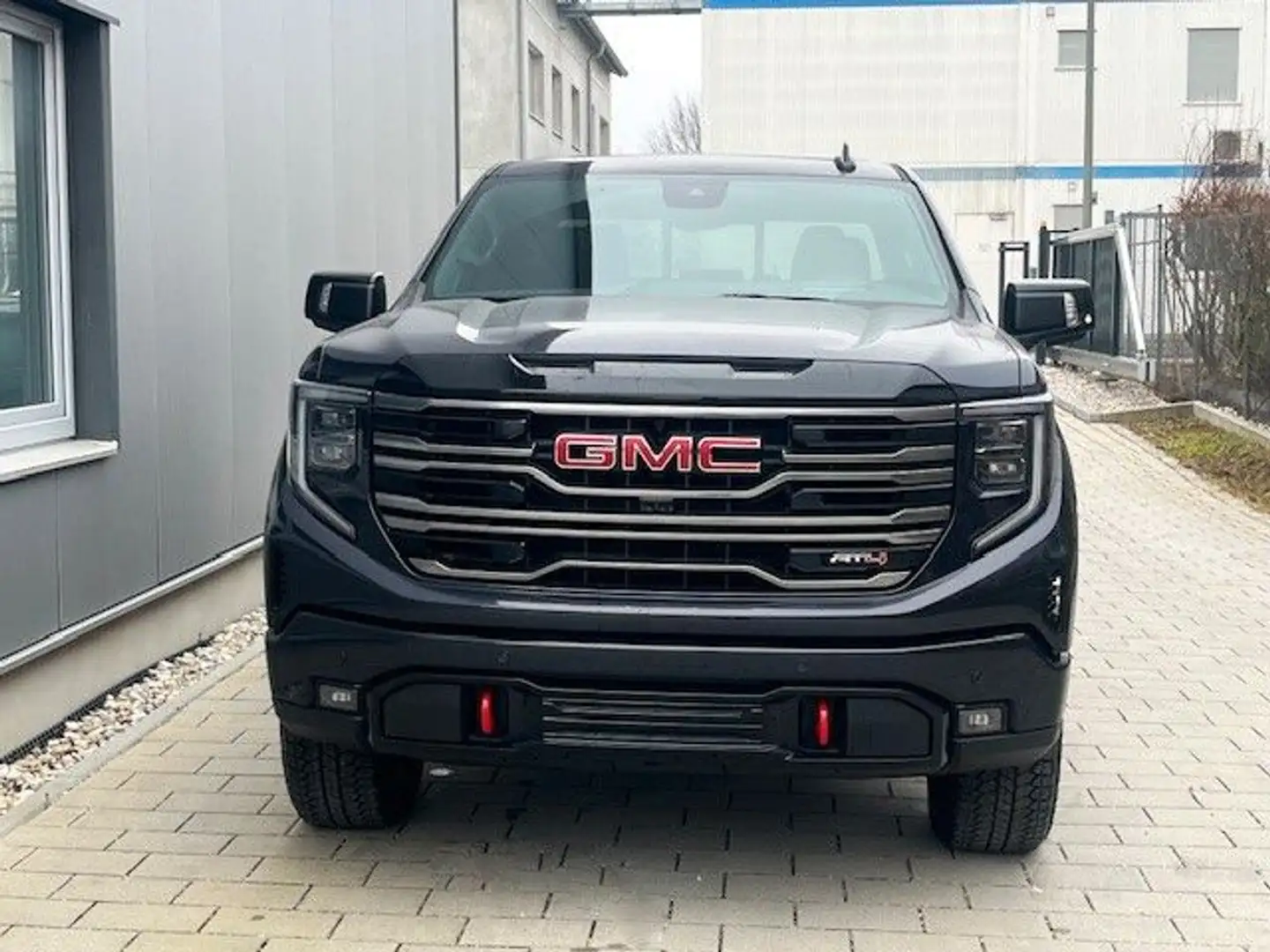 GMC Sierra 1500 AT4 Crew Cab MY25 4.99% Šedá - 2