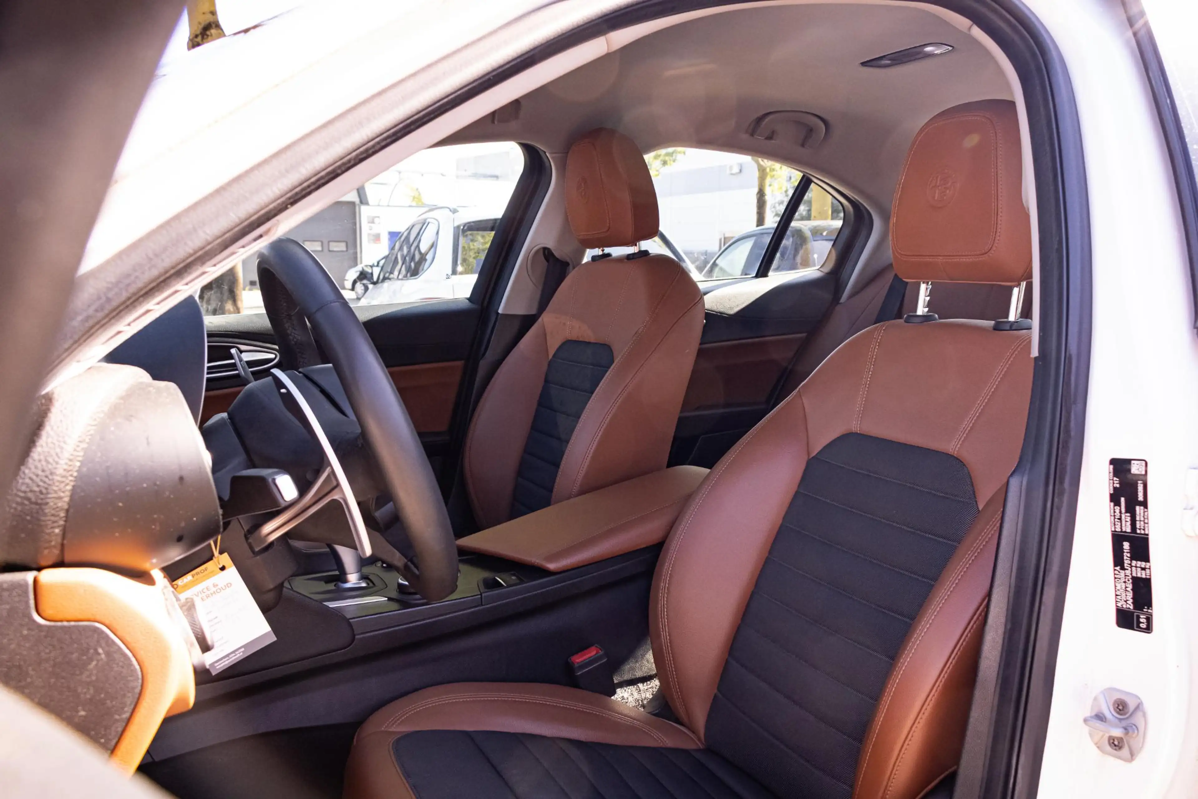 Alfa Romeo Giulia 2.2 Eco Business Super CAM. / FLIPPERS / 19'' — photo 9
