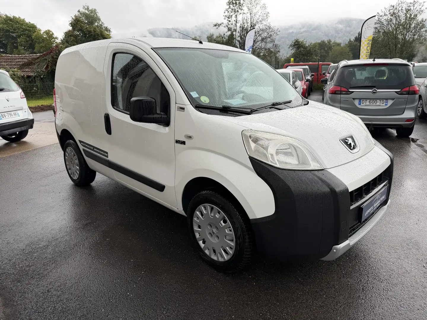 Peugeot Bipper 117 L1 1.3 HDI 75 FAP PACK CD CLIM MOTRICITÉ RENFORCÉE Blanco - 2