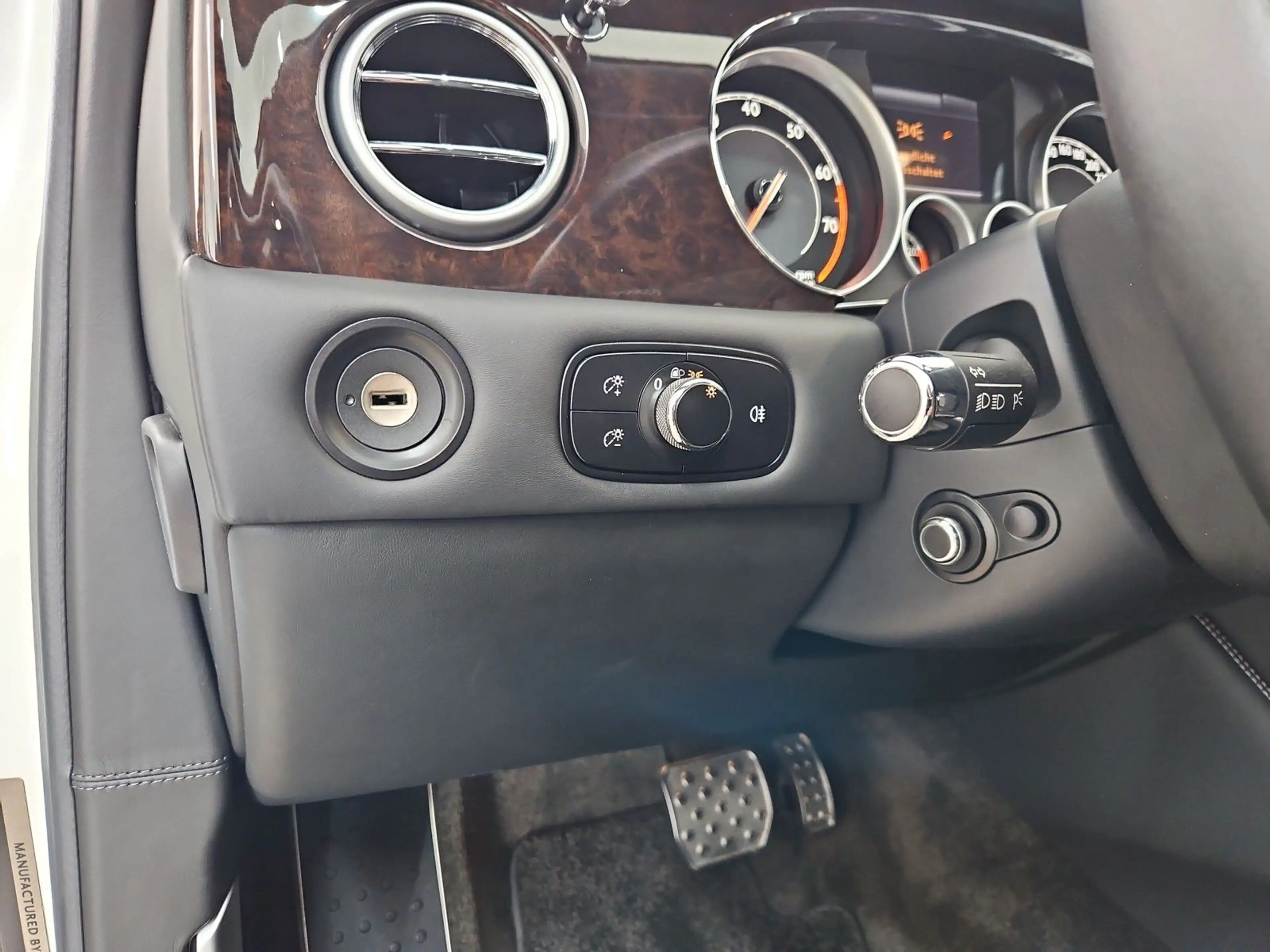 Bentley Flying Spur *W12*LED*MARINER PAKET* — photo 13