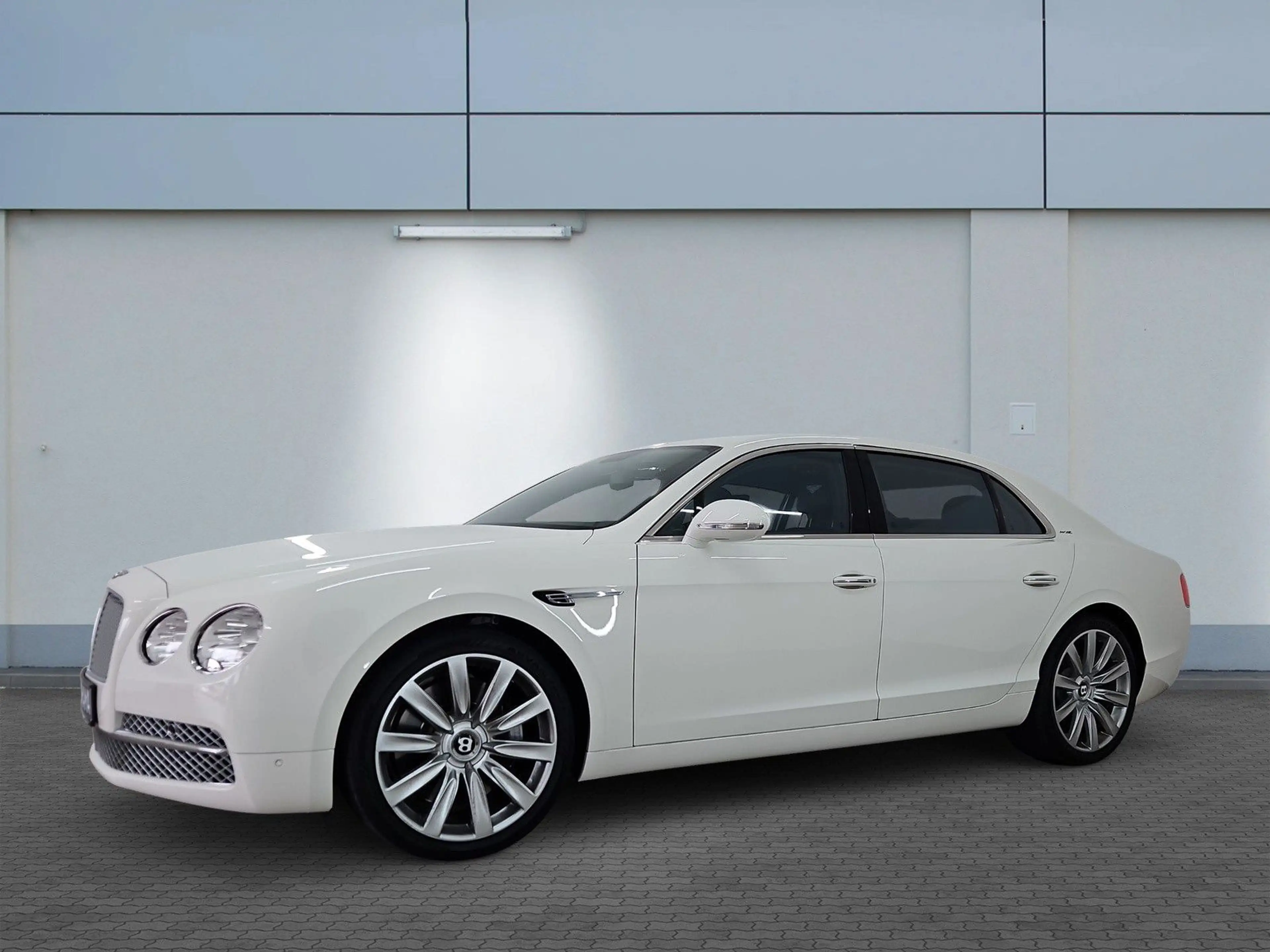 Bentley Flying Spur *W12*LED*MARINER PAKET* — photo 4