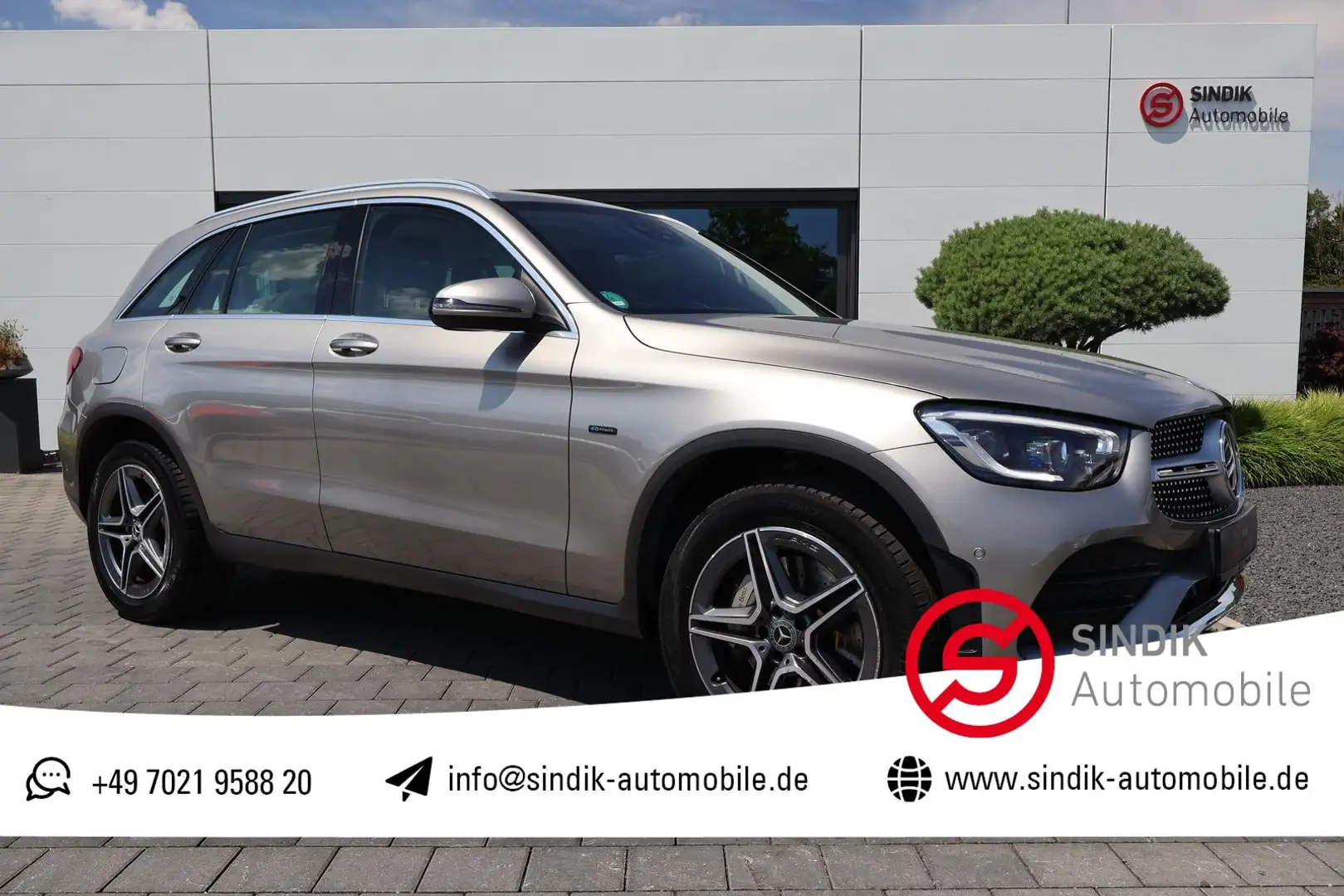 Mercedes-Benz GLC 300 de 4M AMG-KeylessGo-Distronic-Kamera Beige - 1