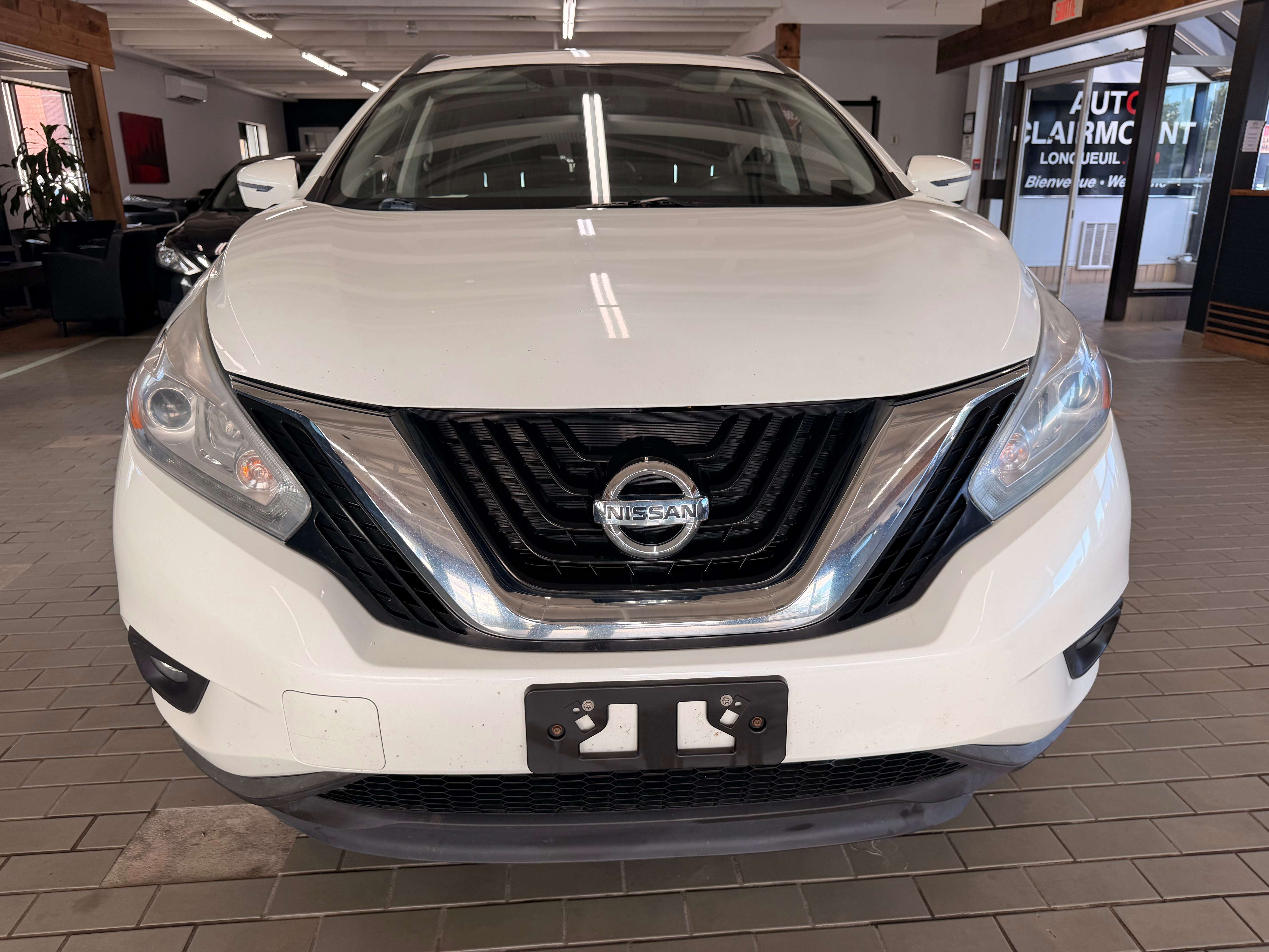 2017 Nissan Murano SV - Image 8