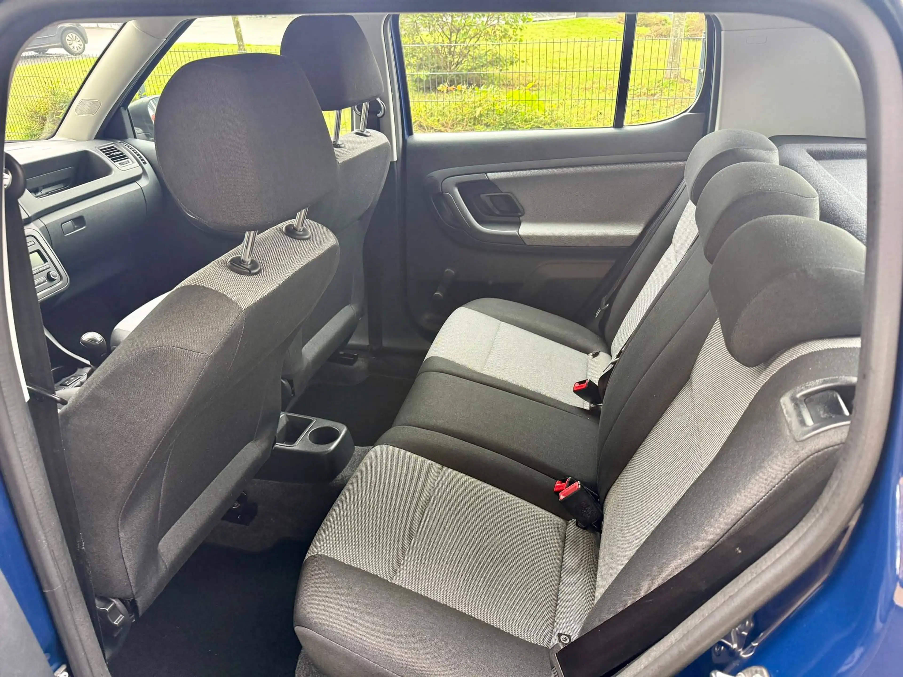 Skoda Fabia Cool Edition*1 Hand*Erst 62900KM*Klima*Tüv Neu!!! — photo 14