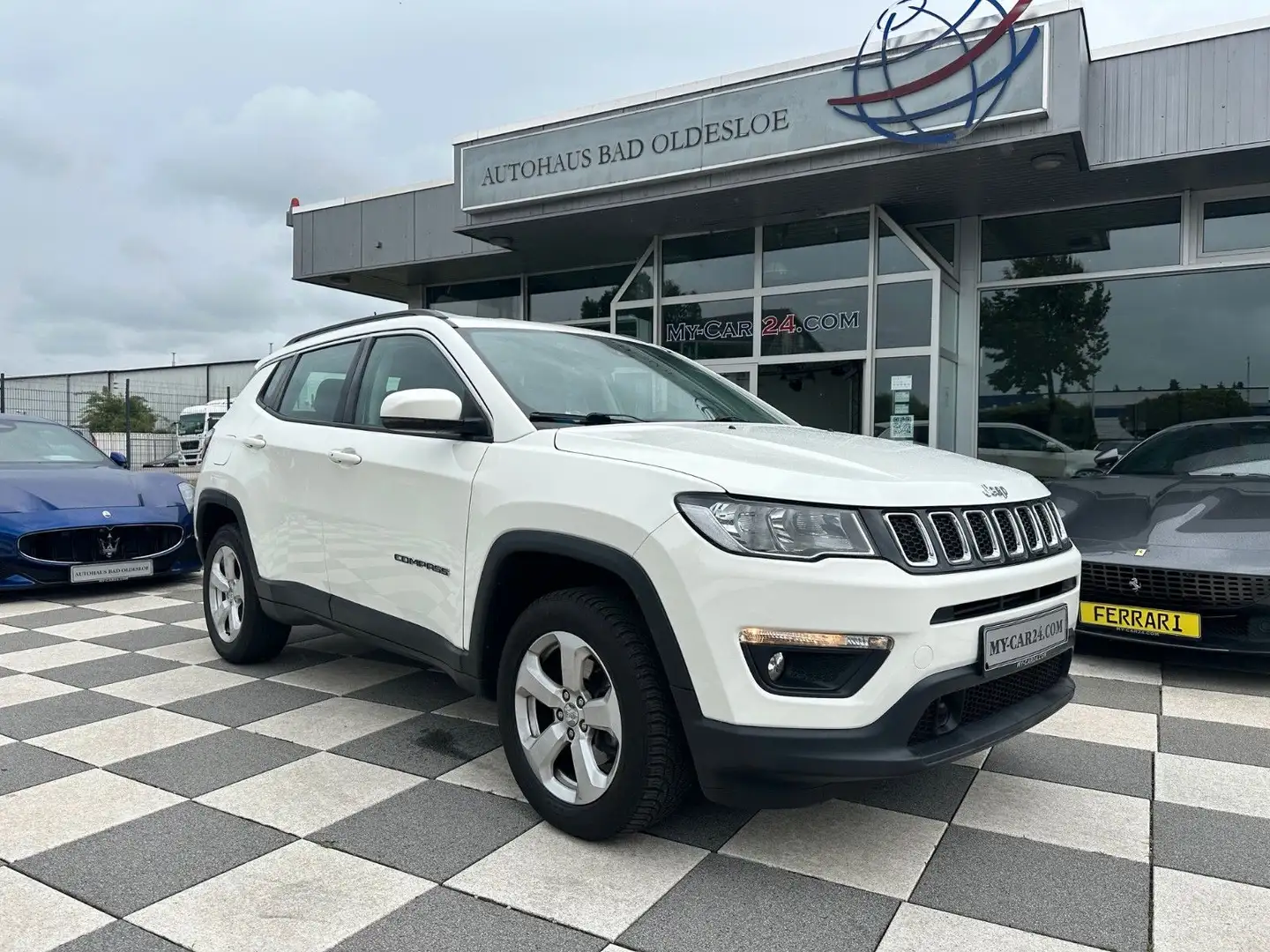 Jeep Compass Longitude 4WD,Navi,Autom,Lenkradheizung Weiß - 2