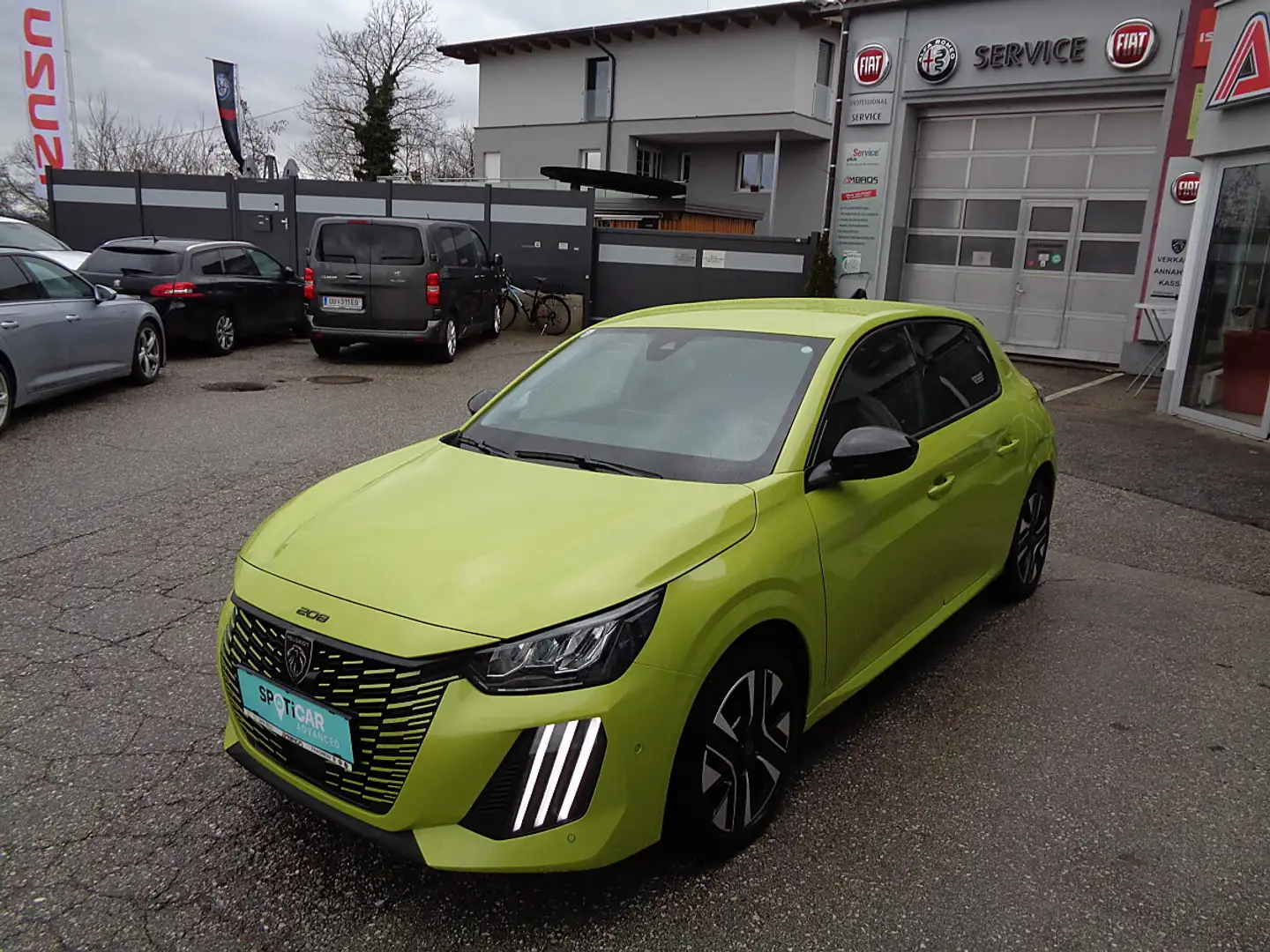 Peugeot 208 PureTech 100 S&S Allure - LAGER AKTION Gelb - 1