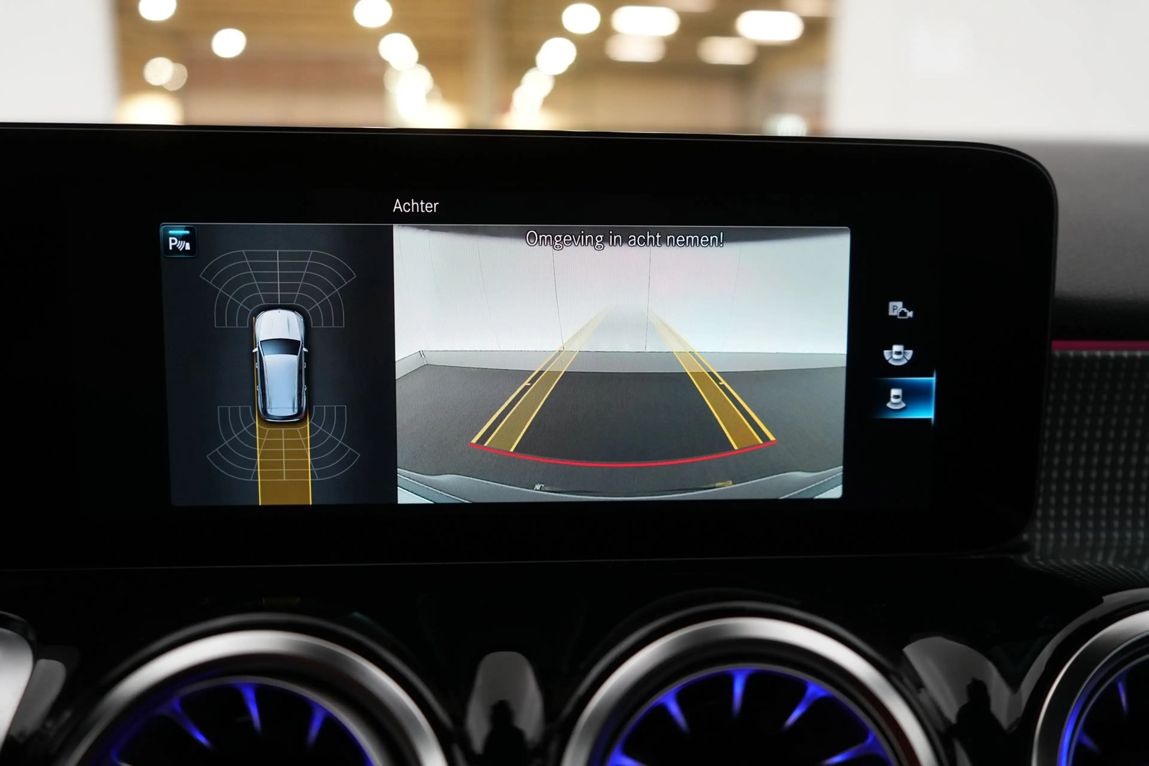 Mercedes-Benz EQB 250 Business Line LEDER/STOF LED GPS PDC CAM Carplay V — photo 31