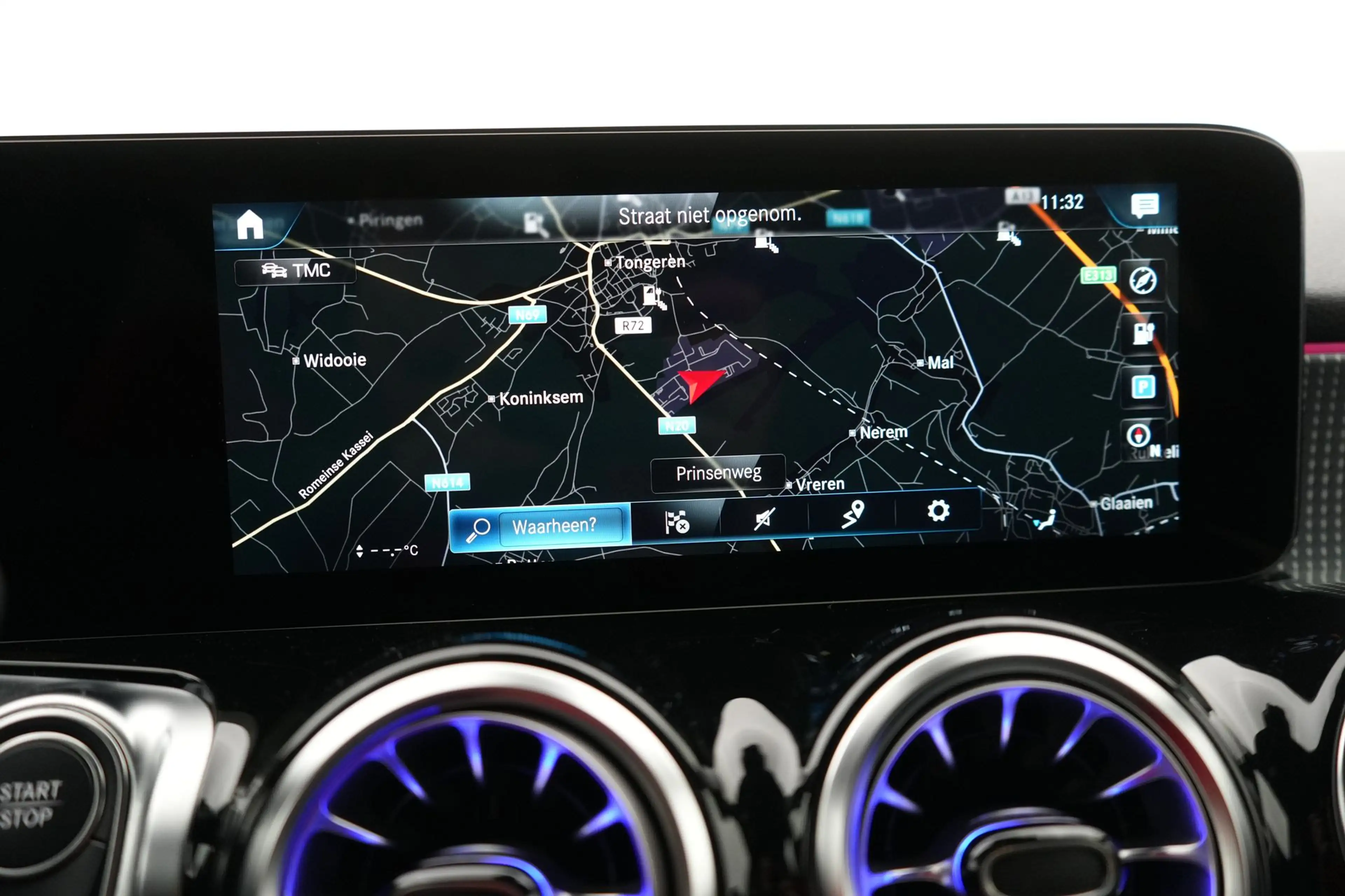 Mercedes-Benz EQB 250 Business Line LEDER/STOF LED GPS PDC CAM Carplay V — photo 15