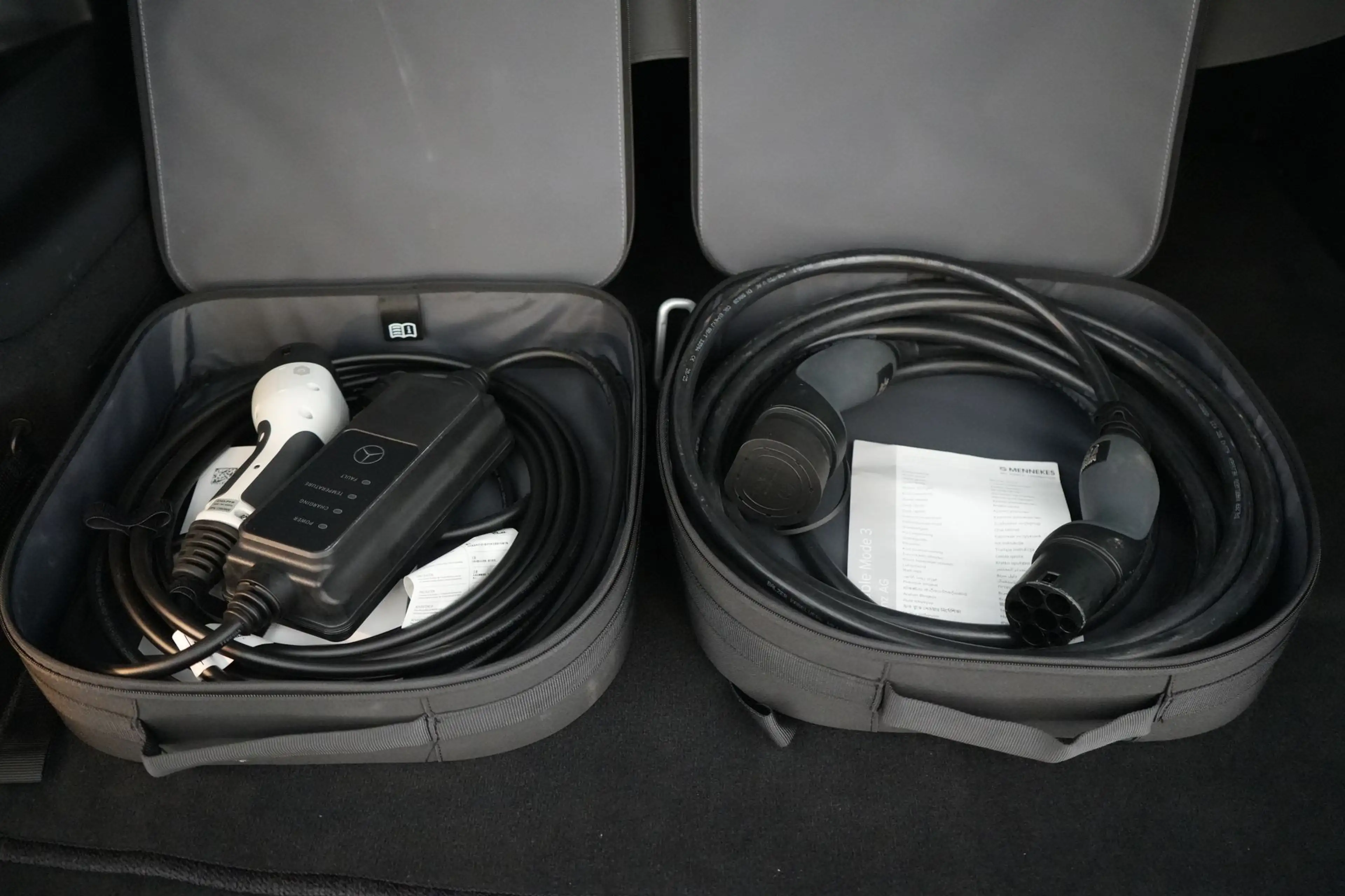 Mercedes-Benz EQB 250 Business Line LEDER/STOF LED GPS PDC CAM Carplay V — photo 23