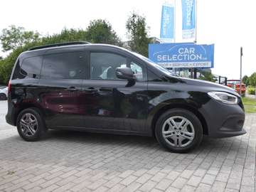 Tourer 110cdi 5pl. Airco, Cruise, Privacy-glass, BLIS, Trekhaak, 1jaar Garantie