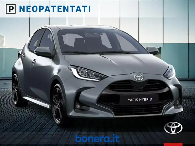 Toyota Yaris view 2