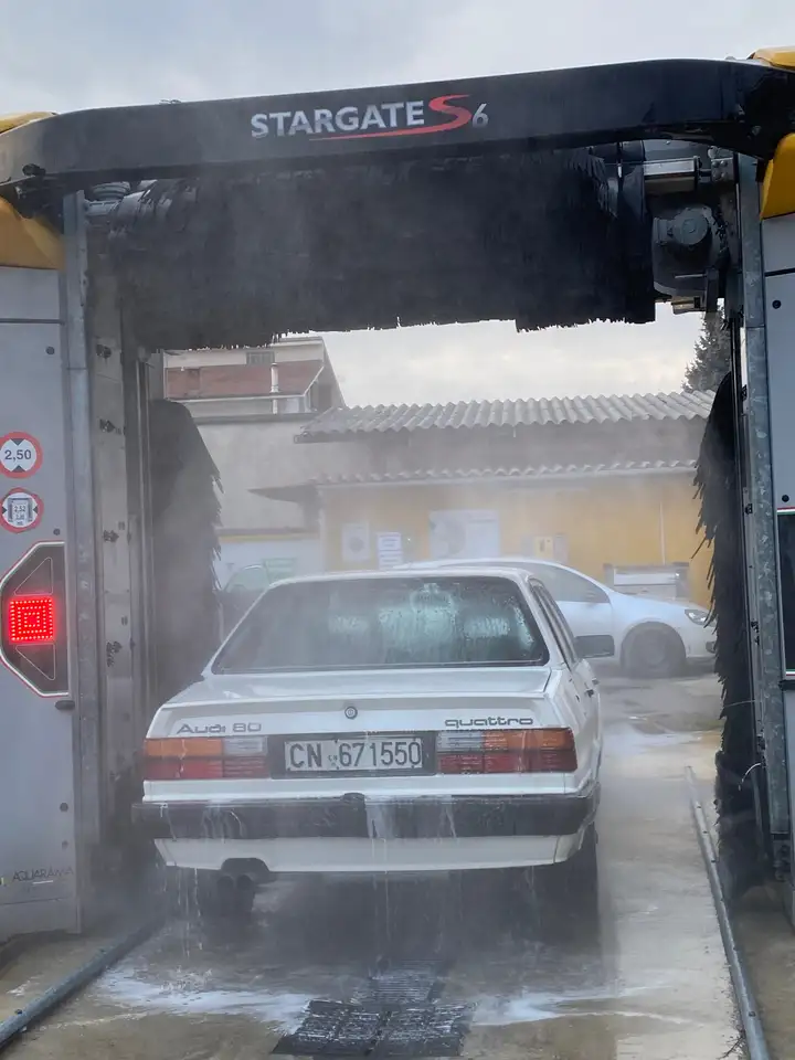 Audi 80 2.2i quattro 4p, foto 8