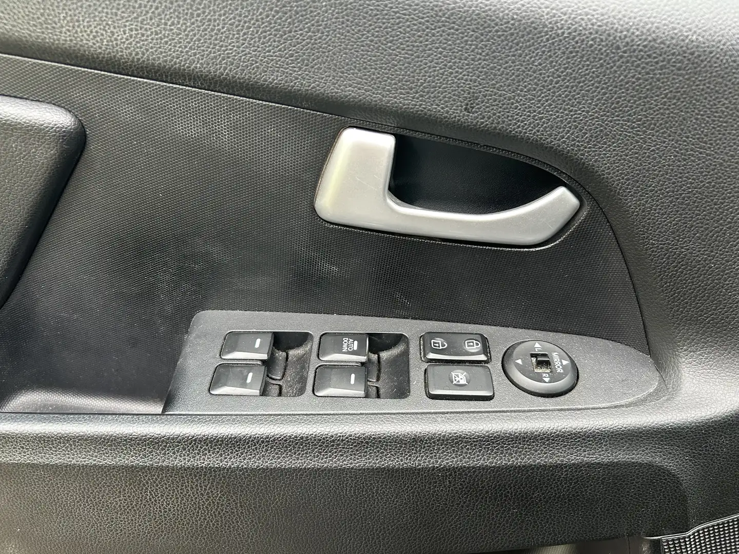 Kia Sportage Cool 1,6 GDI 2WD ISG Österreich-Paket - 2