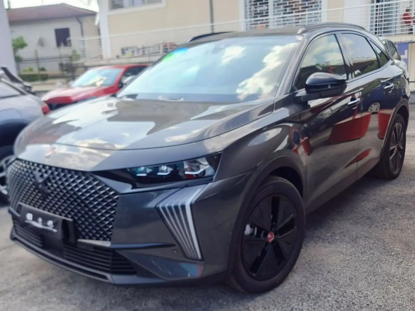 DS Automobiles DS 7 Crossback DS7 1.6 e-tense phev Performance Line+ 225cv auto Grau - 1