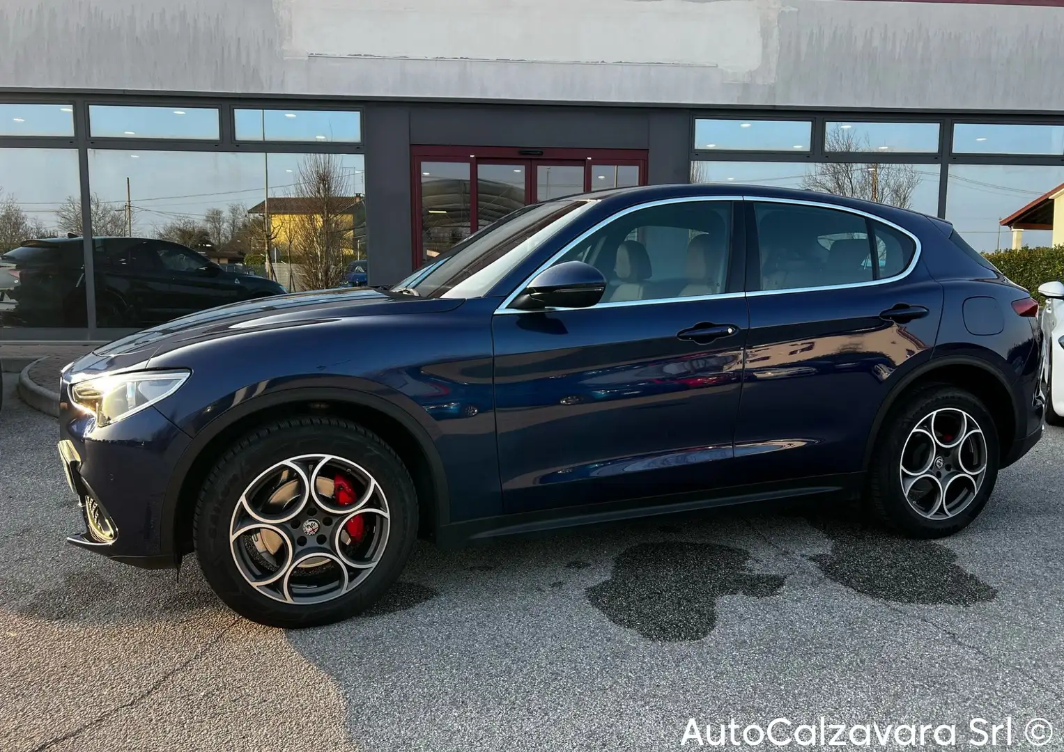 Alfa Romeo Stelvio 2.2 Turbodiesel 210 CV AT8 Q4 Executive / FX130CT Bleu - 2
