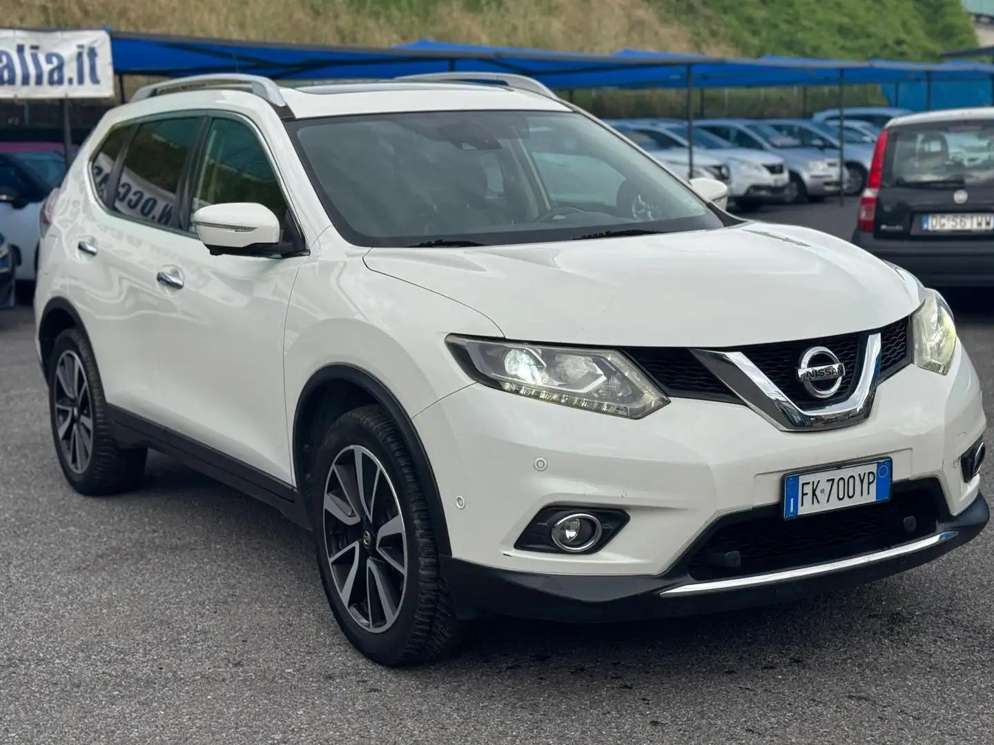 Nissan X-Trail 1.6 dci Tekna 2wd 7pti xtronic Bianco - 2