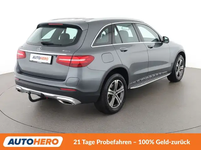 Mercedes-Benz GLC view 6