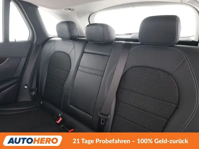 Mercedes-Benz GLC view 14
