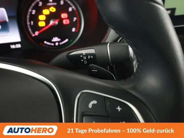 Mercedes-Benz GLC view 27