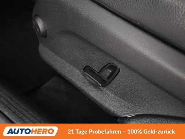 Mercedes-Benz GLC view 28