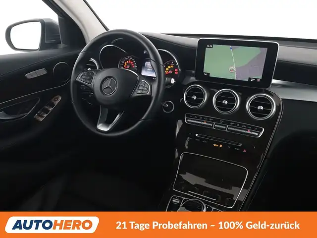 Mercedes-Benz GLC view 13