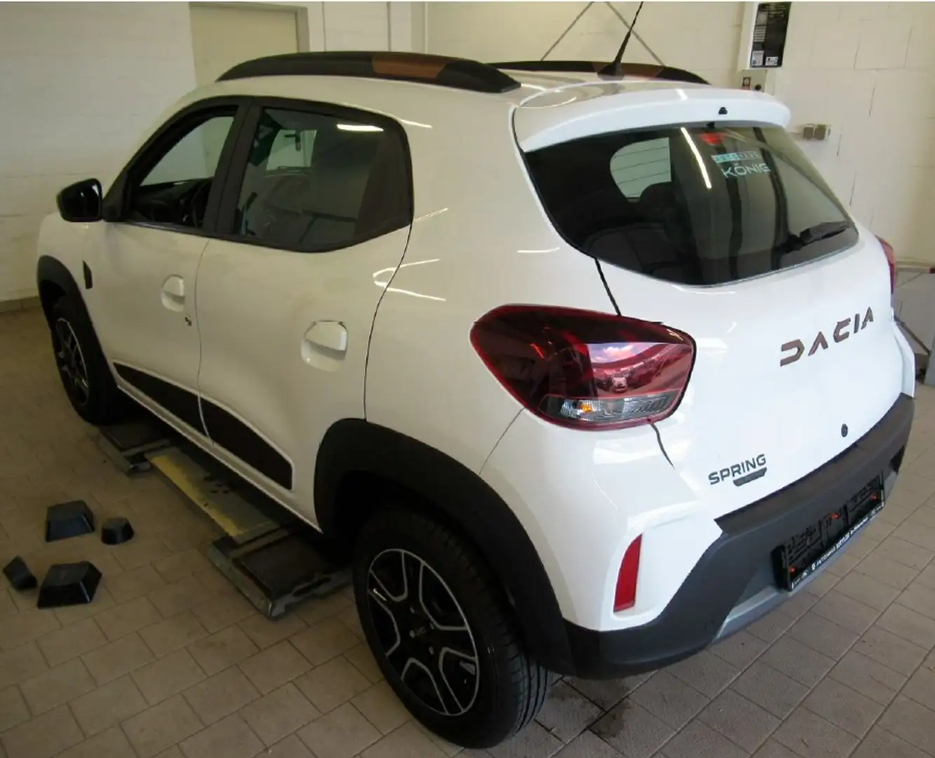 Dacia Spring Electric Extreme 65 CCS - Kamera Weiß - 2